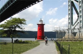 Path leading to the Little Red Lighthouse